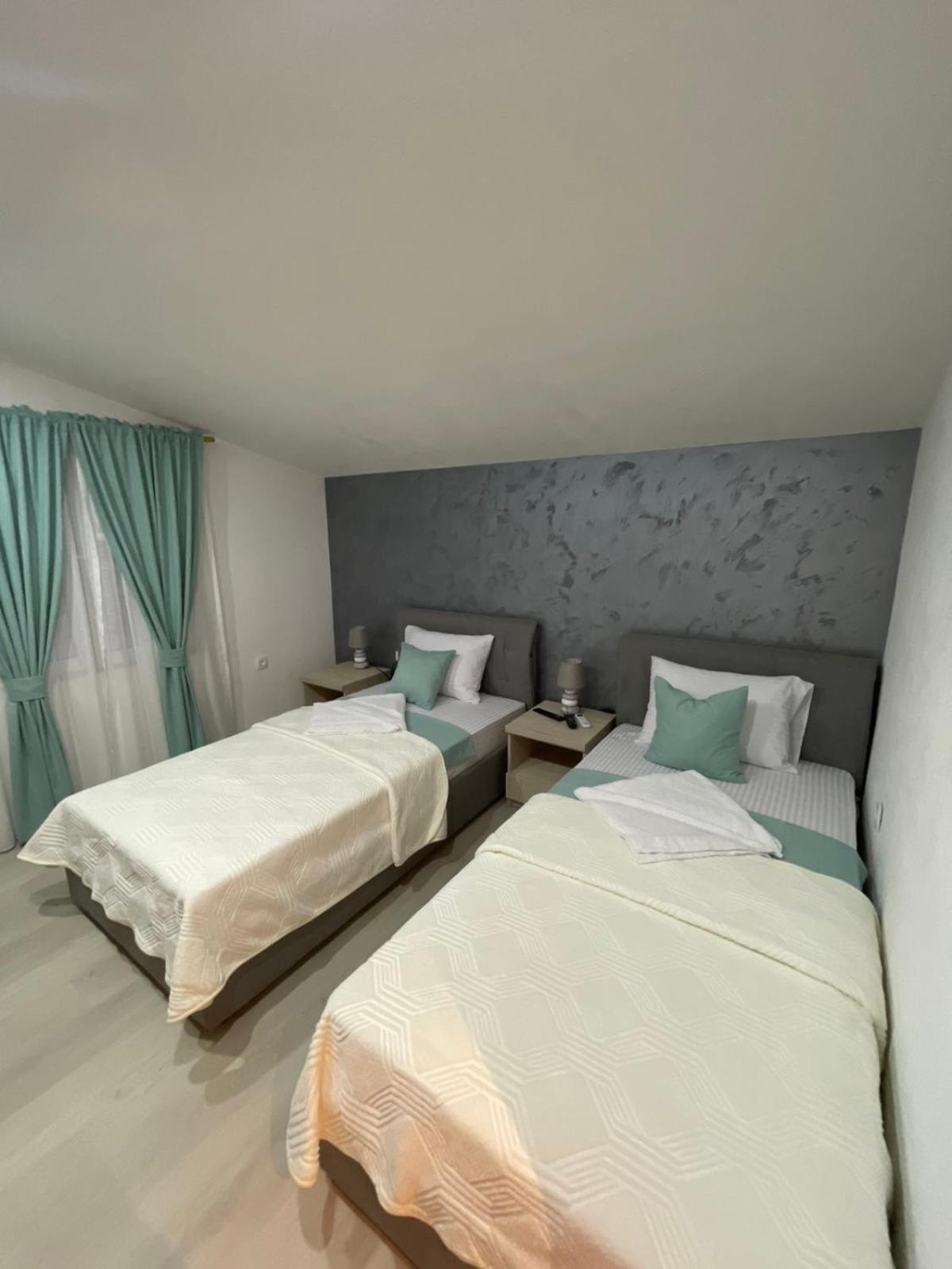 Apartments Zejak Mitrovici  外观 照片