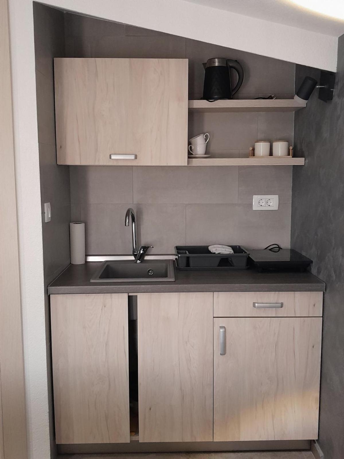 Apartments Zejak Mitrovici  外观 照片
